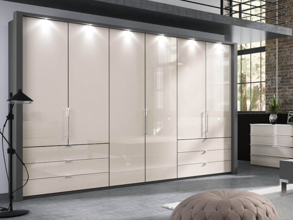 LOFT_Falttuerenschrank_300_216_havanna_Glas_magnolie_von_Wiemann__1631357520_942.jpg